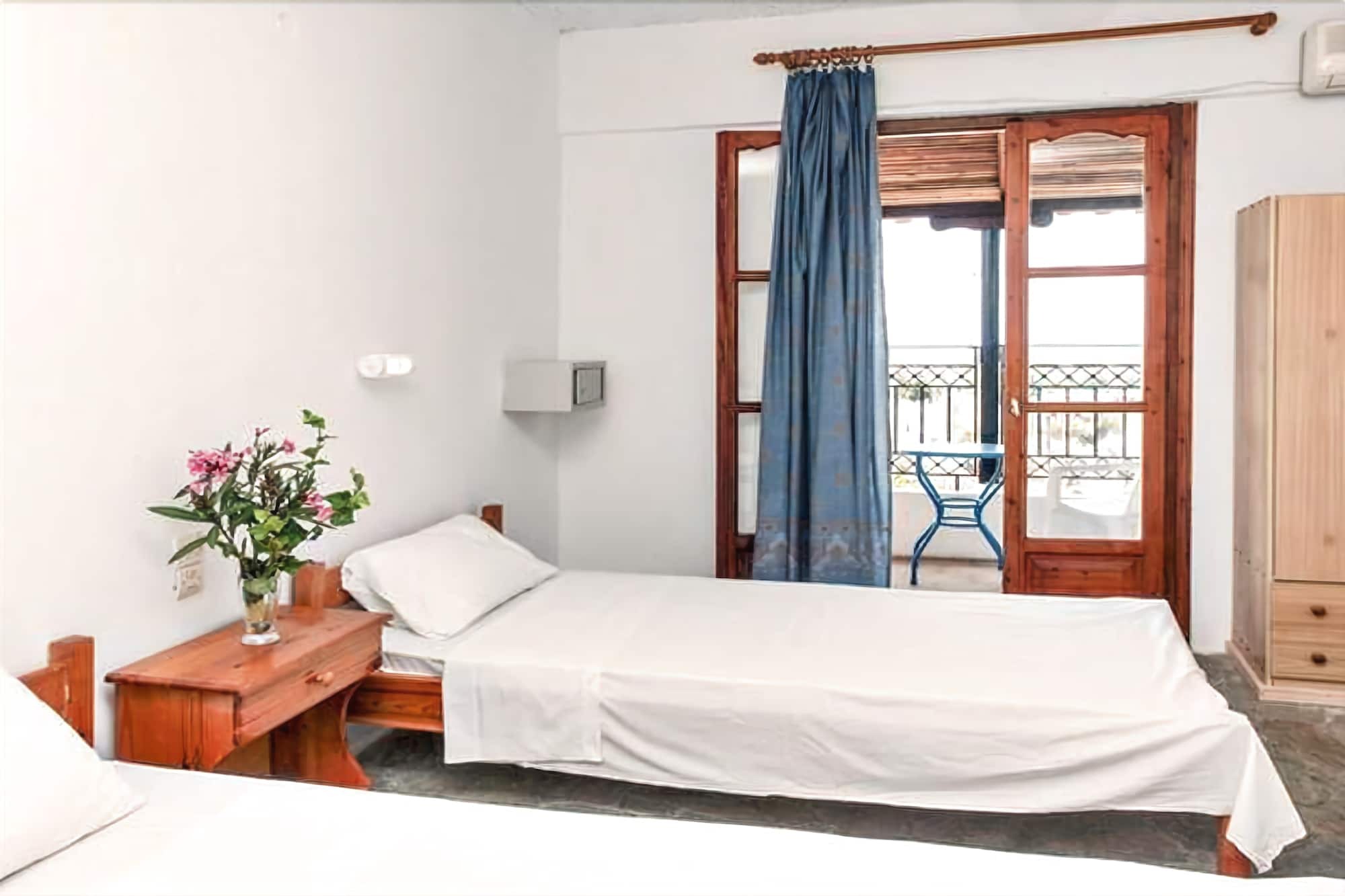 Hotel Christakis Studios ترولو المظهر الخارجي الصورة
